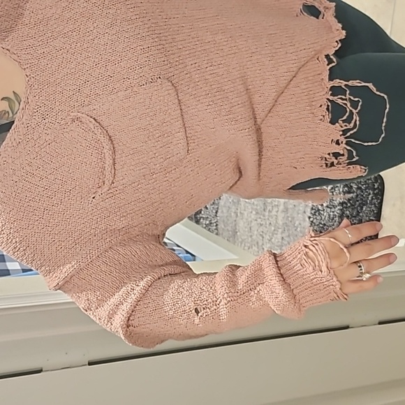 Distressed mauve top - Picture 5 of 8